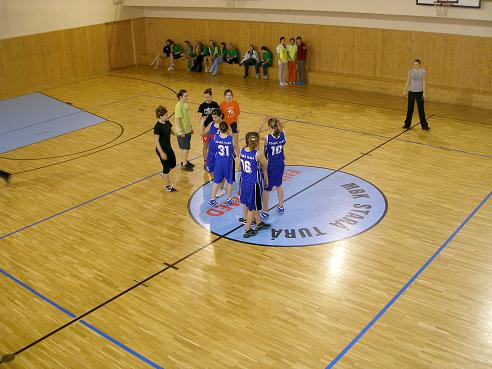 201003221949200.basketbal1