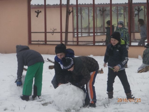Už k nám prišla zima