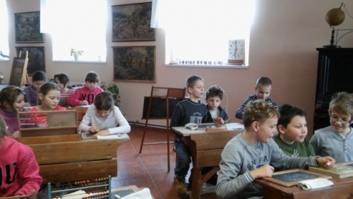 Obecná škola výstava 2016