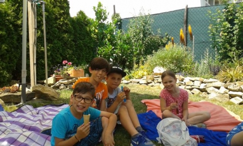PICNIC - posledná hodina AJU