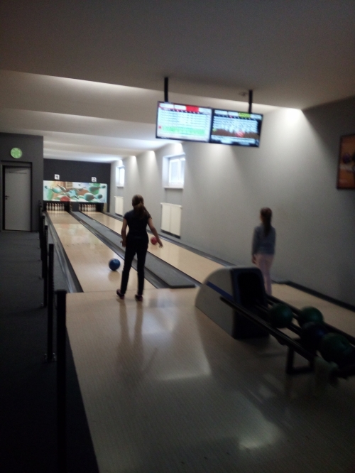 Štvrtáci na bowlingu