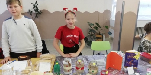 Vianočné trhy na 2. stupni