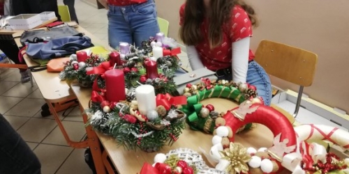 Vianočné trhy na 2. stupni